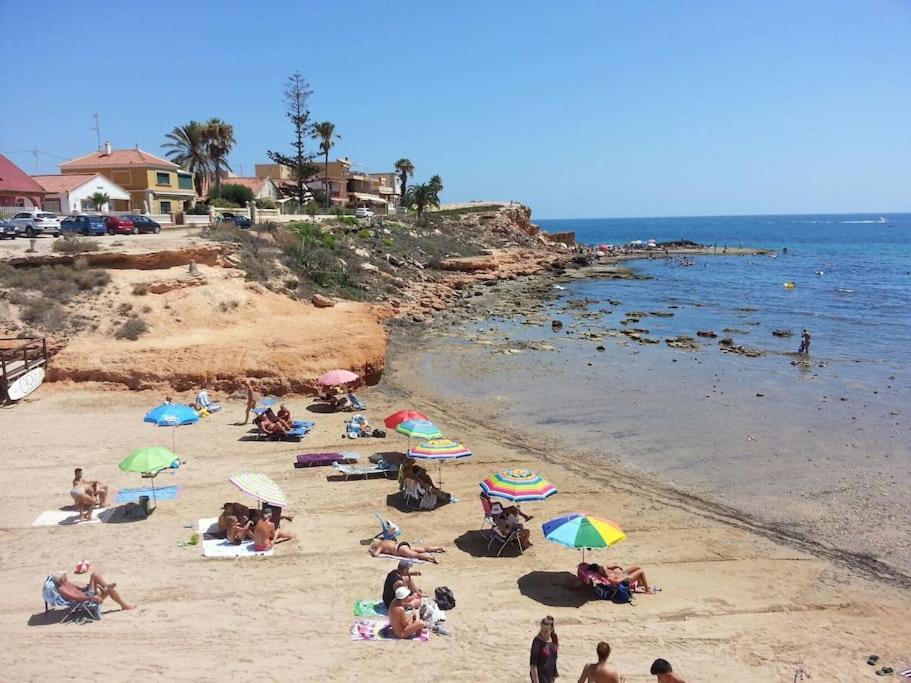 Estudio En Torrevieja A 700 M Del Mar Dış mekan fotoğraf