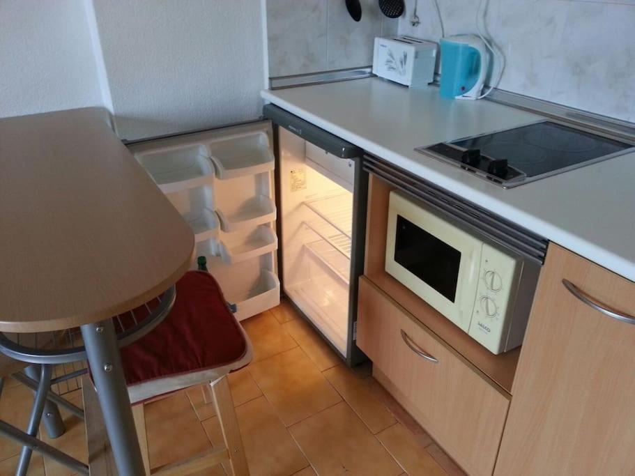 Estudio En Torrevieja A 700 M Del Mar Dış mekan fotoğraf