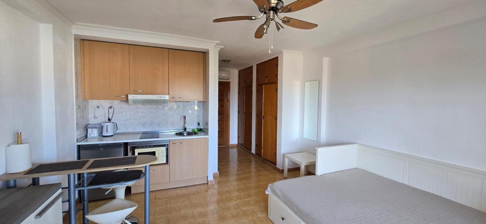 Estudio En Torrevieja A 700 M Del Mar Dış mekan fotoğraf